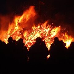 easter-fire-22539_1280